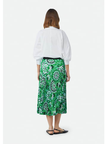 comma Rock in 76A3_smaragd