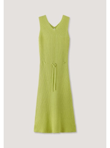 Hessnatur Strickkleid in maigrün