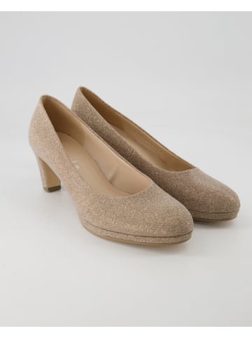 Gabor Business Pumps in Beige