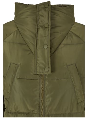 Urban Classics Outdoor Jackets in olive