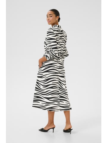 Kaffe Kleid KAemine Regular fit in Chalk/Black Animal