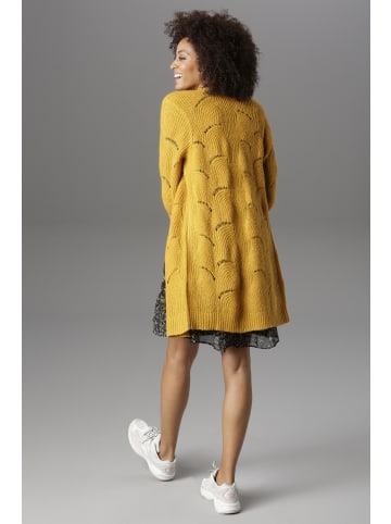 Aniston SELECTED Longstrickjacke in mais