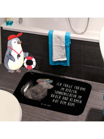 Mr. & Mrs. Panda Badeteppich Stinktier  mit Spruch in Schwarz