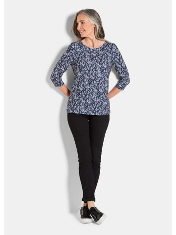 GOLDNER Kurzgröße:  Halbarm Viskoseshirt im Allover-Design in lila / gemustert