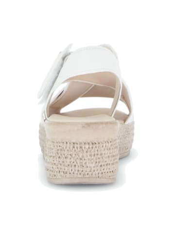 Gabor Plateau Sandaletten in Weiß