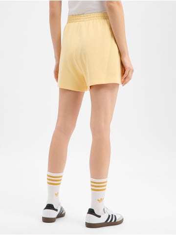 adidas Originals Shorts in mais - 0001