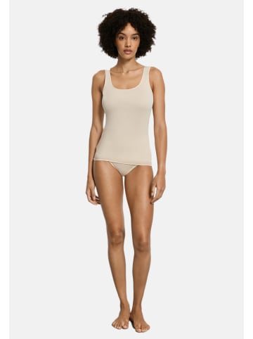 Hanro Unterhemd / Top Cotton Seamless in Summer sand