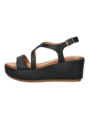 INUOVO Sandalen in Schwarz