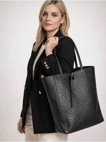 collezione alessandro Schultertasche " Flecht " in schwarz