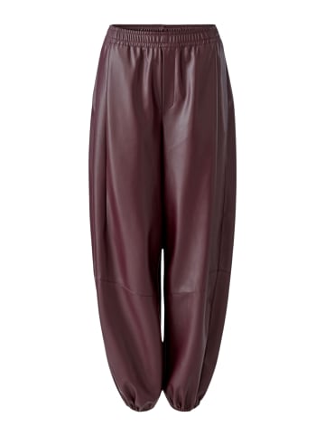 Oui Hose Lederoptik in bramble berry