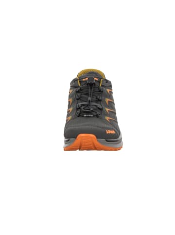 LOWA Wanderschuhe für Herren in grau