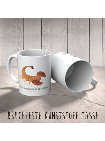 Mr. & Mrs. Panda Camping Tasse Sternzeichen Skorpion mit Spruch in Weiß
