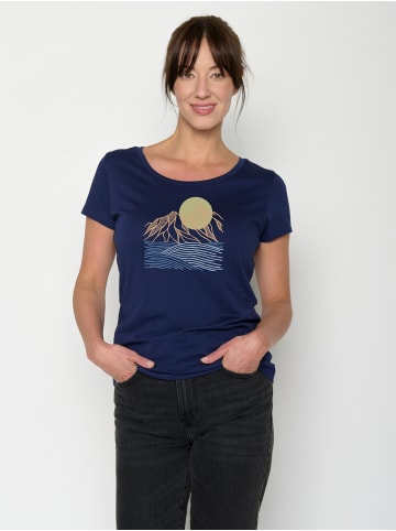 GreenBomb Loves Mountain Scenery in Marineblau