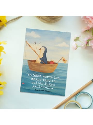 Mr. & Mrs. Panda Ansichtskarte Pinguin Angelboot Design mit Spruch in Weiß