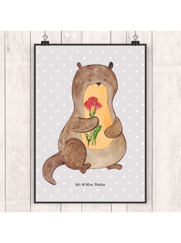 Mr. & Mrs. Panda Plakat Otter Blumenstrauß ohne Spruch in Grau Pastell