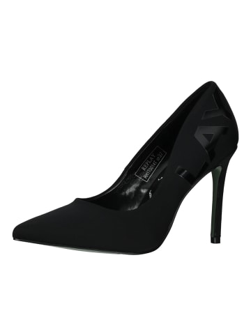 Replay Pumps in Schwarz