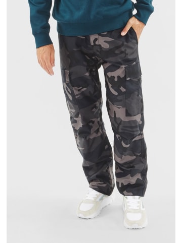 Vintage Industries Cargohose "Owen Pants" in Camouflage