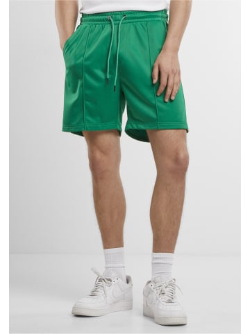 Urban Classics Urban Classics Tennis Core Shorts in froggreen