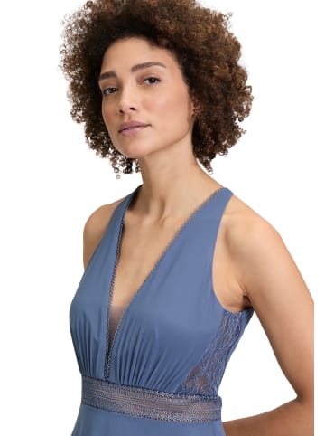 Vera Mont Abendkleid mit Spitze in Blue Stone