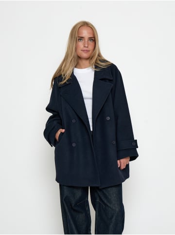 minus Coat in Sky Captain