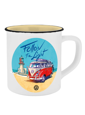 Geda Labels Tasse VW Follow the light Emaille-Optik 400ml in Gelb - 400ml