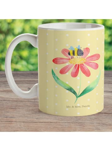 Mr. & Mrs. Panda Kindertasse Hummel Blume ohne Spruch in Gelb Pastell