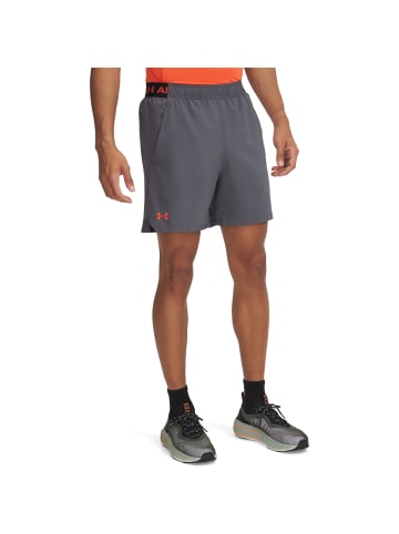 Under Armour UA VANISH WOVEN 6IN SHORTS in Schiefer028