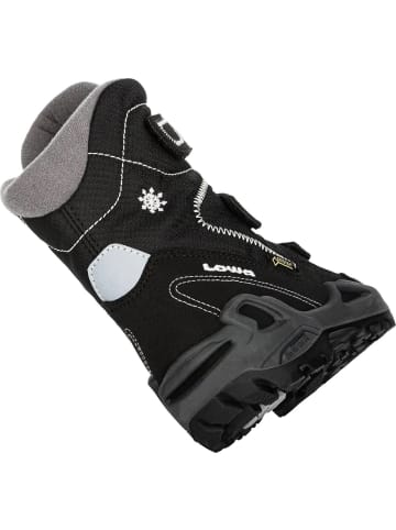 LOWA Winterstiefel in schwarz
