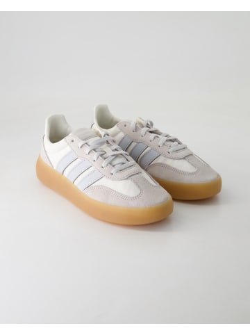 adidas Sneaker in Weiß
