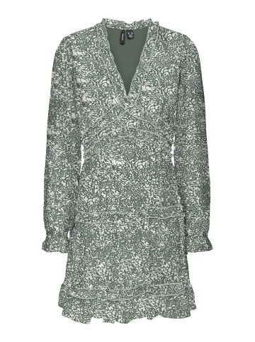 Vero Moda Kleid in Laurel Wreath
