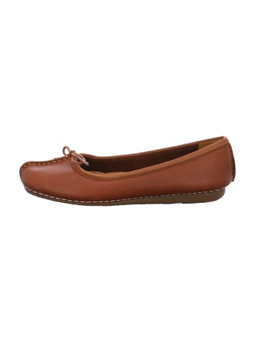 Clarks Klassische Ballerinas in Braun