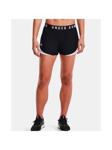 Under Armour Shorts in Schwarz