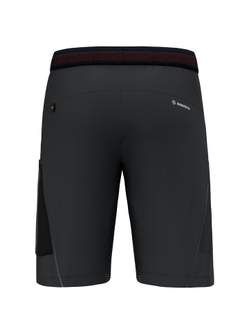 Salewa Shorts in schwarz