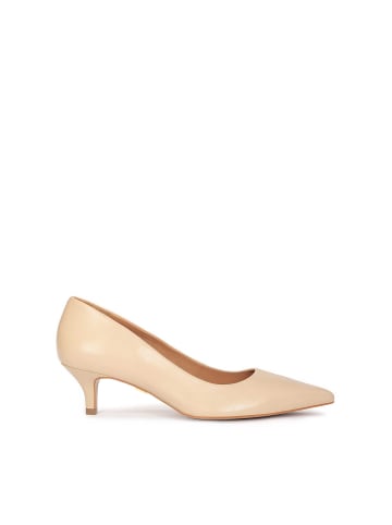 Kazar Pumps in Beige