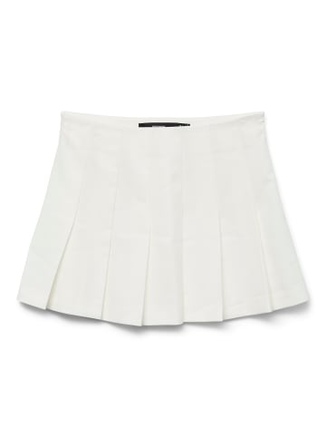 Vero Moda Skorts in Snow White