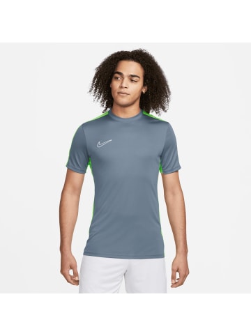 Nike Performance Trainingsshirt Dri-FIT Academy 23 in blau / grün