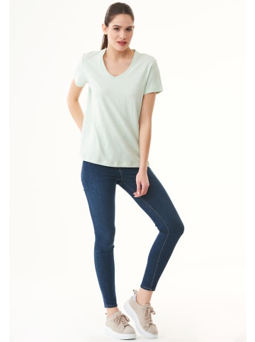 Organication T-Shirt "WCASUAL002" in Aquagrün