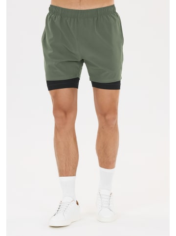 Virtus 2-in-1-Shorts Zayne V2 in 3210 Pine