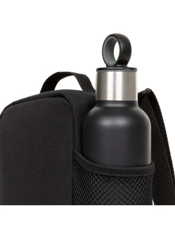 Eastpak The Lunch One - Thermo-Umhängetasche 24 cm (black) in schwarz