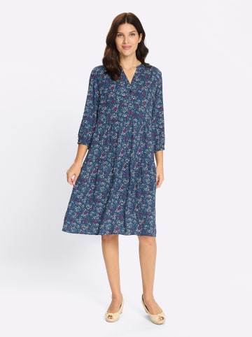 Sieh an! Stufenkleid in jeansblau-fuchsia-bedruckt