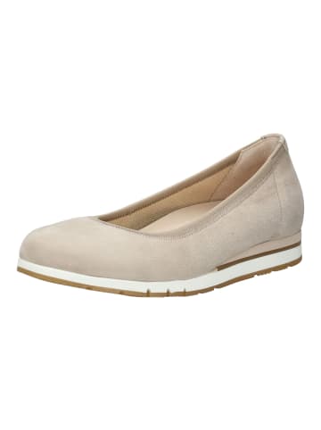 Gabor Ballerinas in Creme