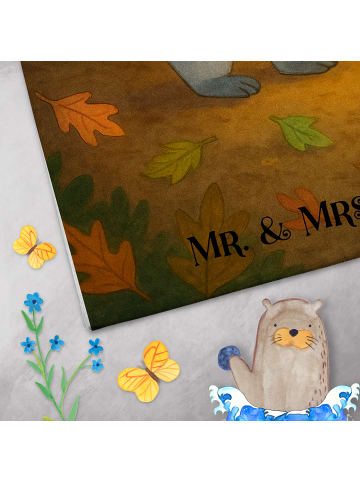 Mr. & Mrs. Panda Gästetuch Waschbär Laterne Design ohne Spruch in Weiß