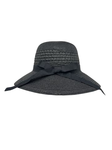 Laura Scott Sonnenhut in schwarz
