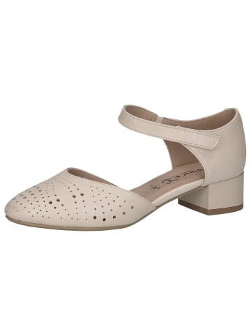 Caprice Pumps in CREAM PERLATO