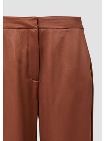 comma Hose lang in Braun