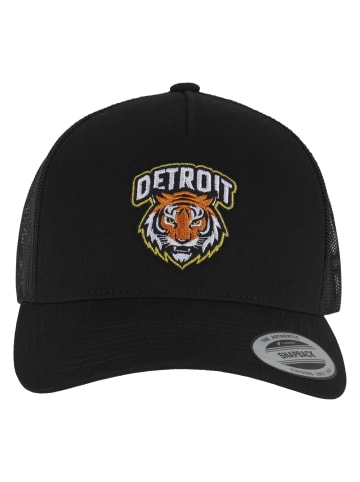 Mister Tee Snapback in black