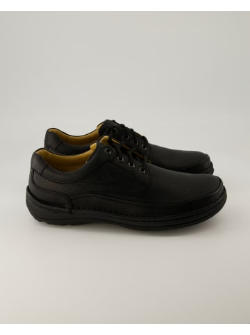 Clarks Anzug- & Businessschuhe in Schwarz