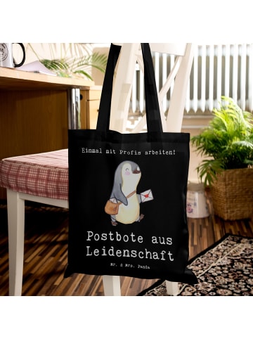 Mr. & Mrs. Panda Uni Tasche Postbote Leidenschaft mit Spruch in Schwarz