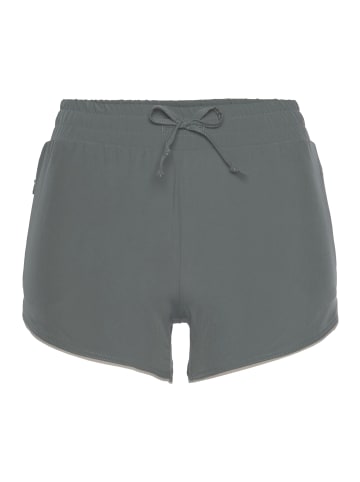 LASCANA ACTIVE Shorts in dunkelgrün