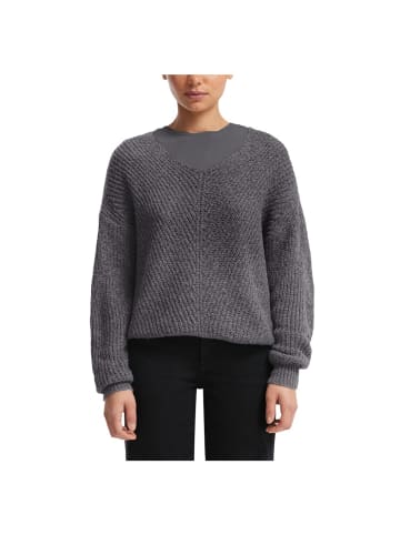 Q/S designed by Pullover in Grau